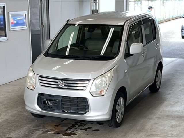 3384 Suzuki Wagon r MH34S 2014 г. (KCAA Minami Kyushu)